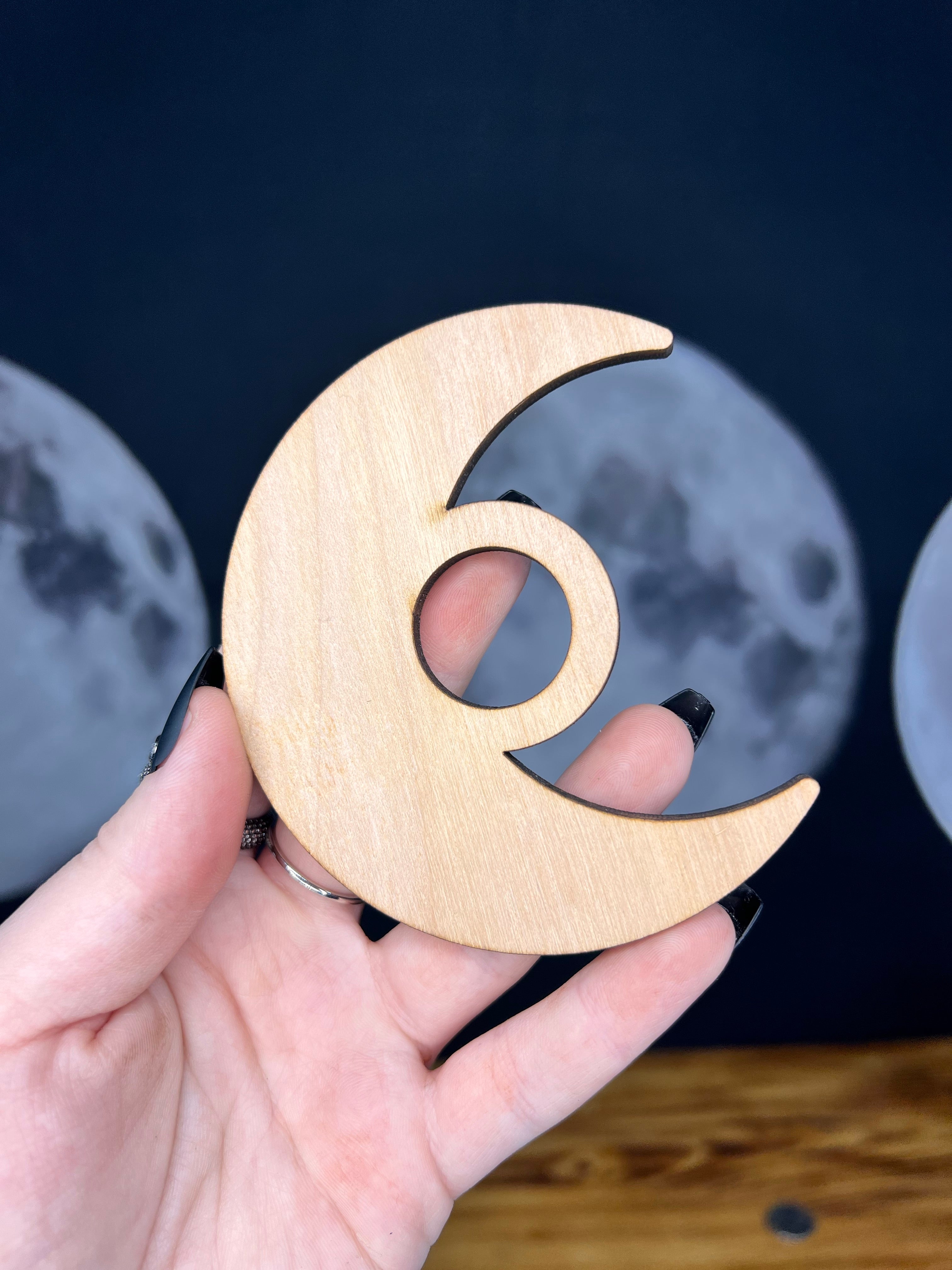 Large Crescent Moon Sphere Stand